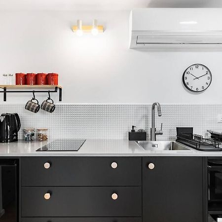 Appartamento The Container House Ra'anana Esterno foto