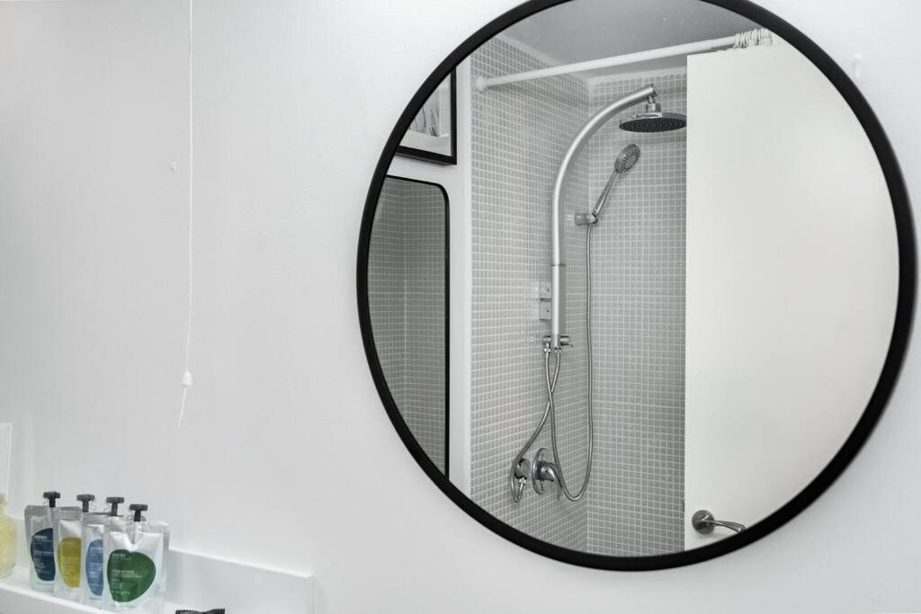 Appartamento The Container House Ra'anana Esterno foto