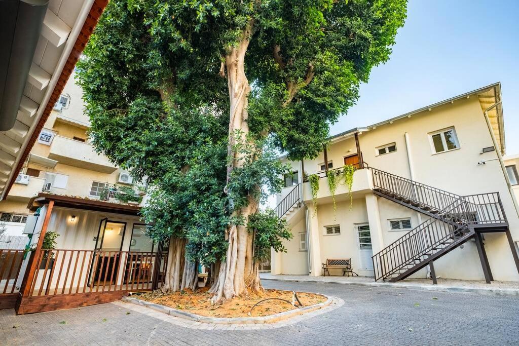 Appartamento The Container House Ra'anana Esterno foto
